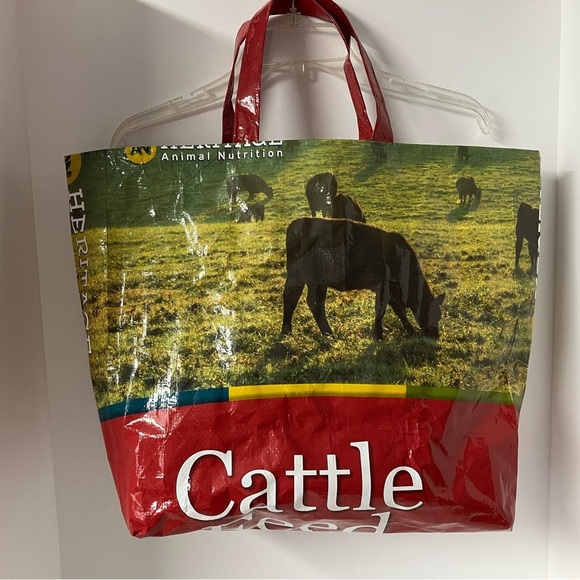 Animal Feed Totes/Bags, Set of 2, Cattle/Horse, Handmade/Upcycled - Picture 3 of 6